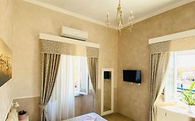 Domus Valadier B&B Guesthouse